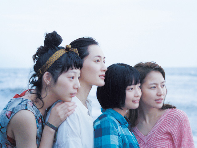 映画『海街diary』感想 奇跡のキャストで紡ぐ４姉妹の絆と成長